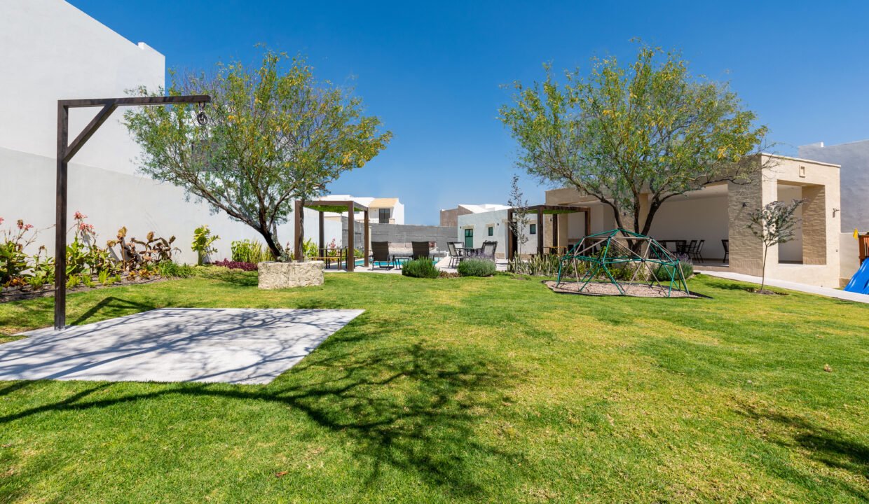 ZonaComún-AMURALLE-Vialli-Qro-Mar2024-9831-edit